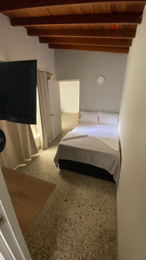 Aparta Hotel Mediterraneo Estadio ميديلين المظهر الخارجي الصورة