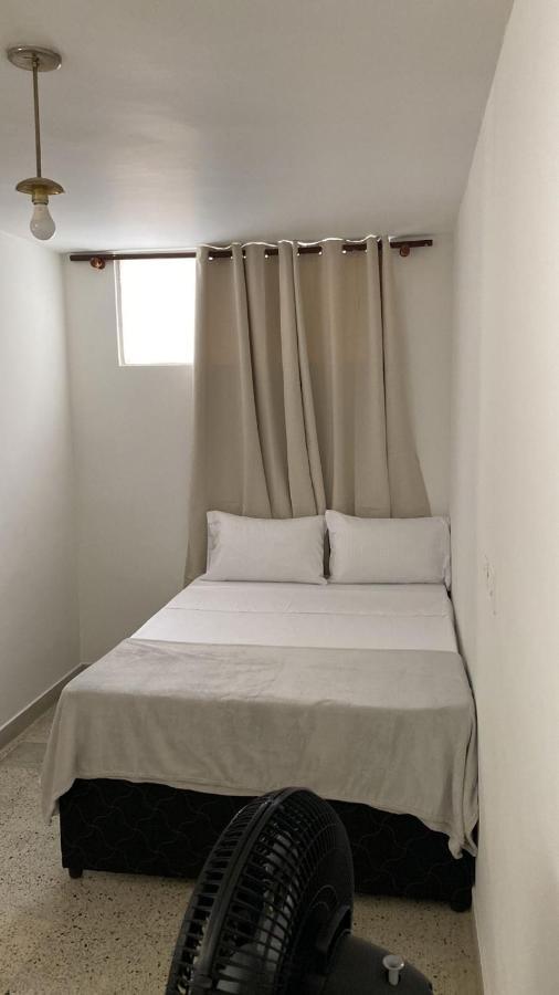 Aparta Hotel Mediterraneo Estadio ميديلين المظهر الخارجي الصورة