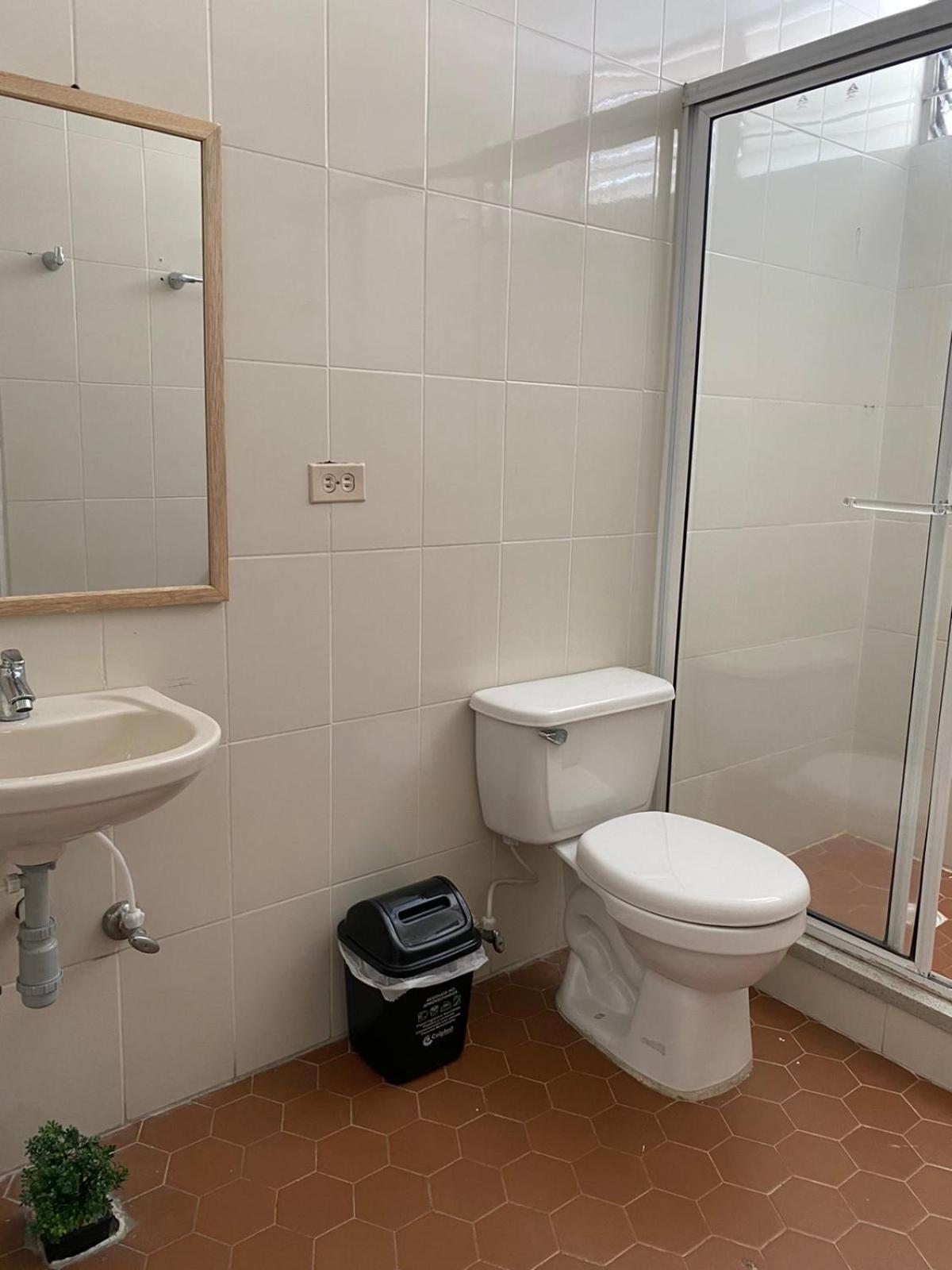 Aparta Hotel Mediterraneo Estadio ميديلين الغرفة الصورة