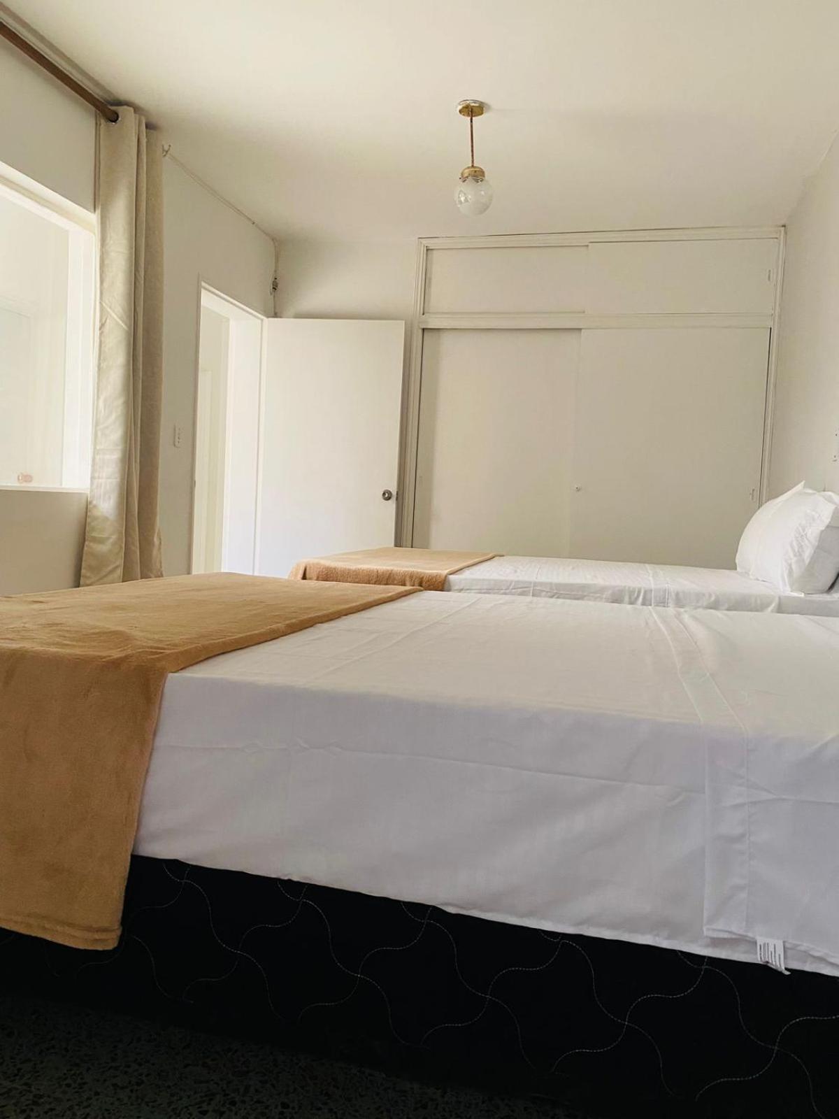 Aparta Hotel Mediterraneo Estadio ميديلين الغرفة الصورة